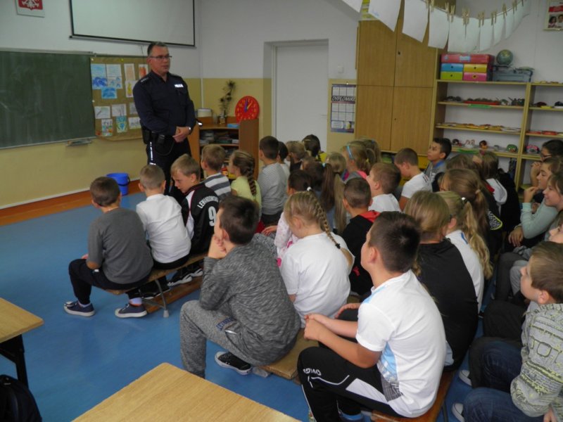 Spotkanie z Policjantem kl 0 - IV